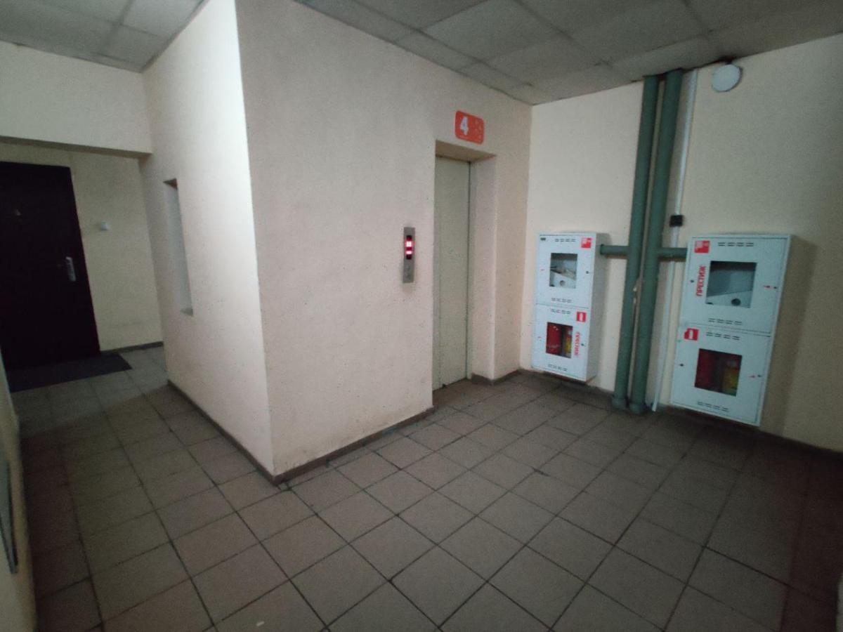 Комната В 4Х Комнатной Квартире Almatî Exterior foto